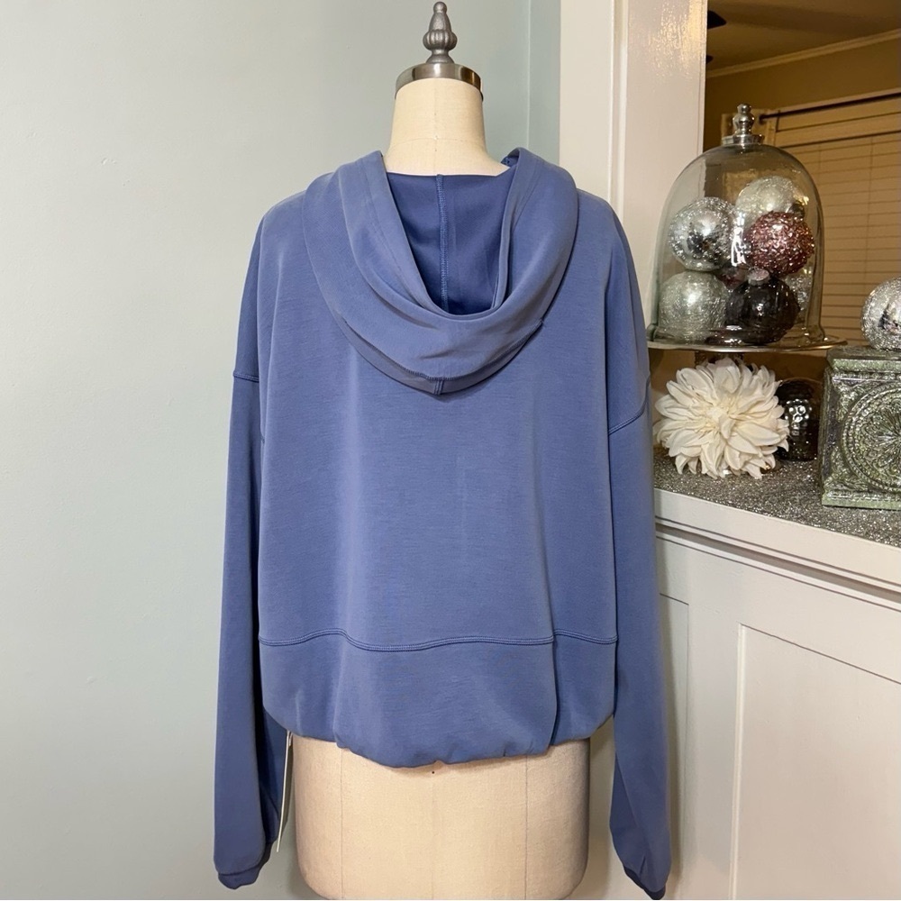 Lululemon Softstreme Full Zip Hoodie Jacket Oasis Blue Size 12 NWT - Picture 8 of 11